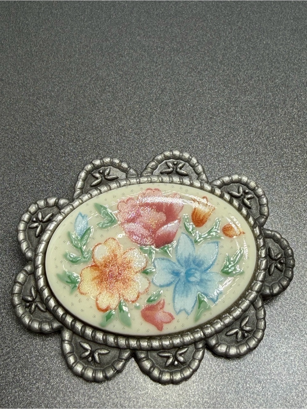 Vintage Longaberger Floral Ceramic Oval Brooch #188FF